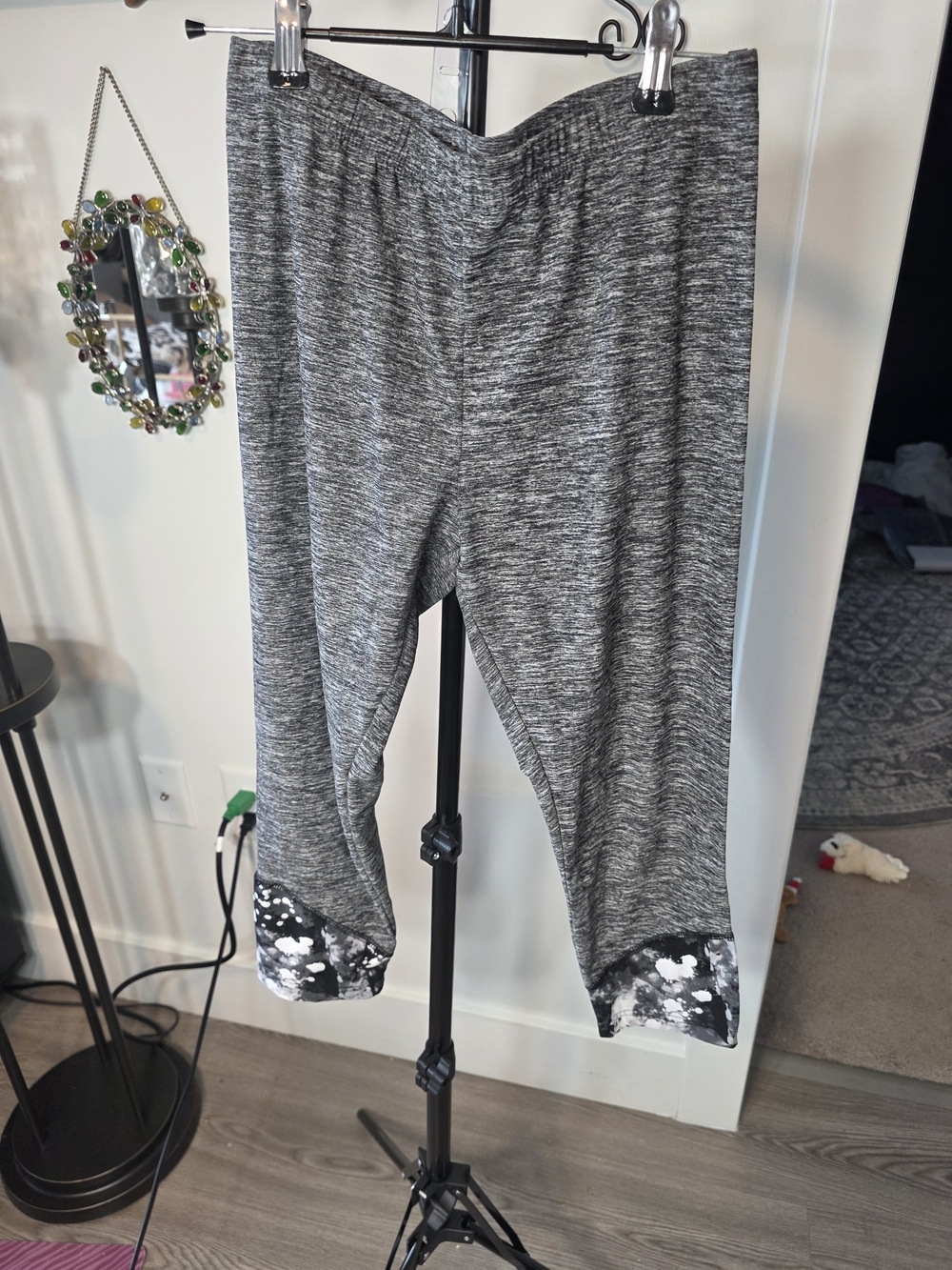 Polyester/spandex blend athletic capri leggings, gray heathered with black White